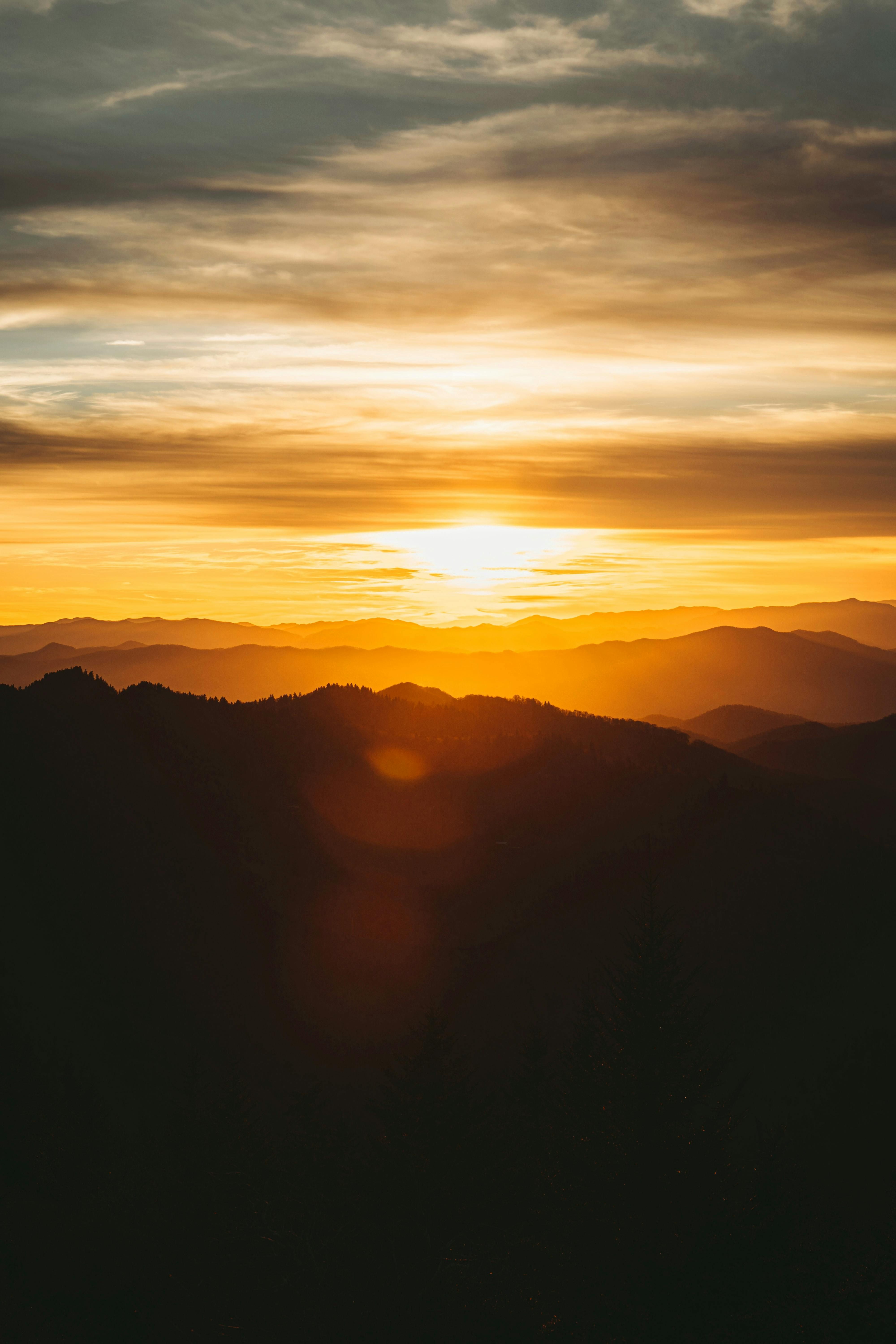 Boston's Celtics head coach Joe Mazzulla, renowned for his amusing quips, continued his comedic...