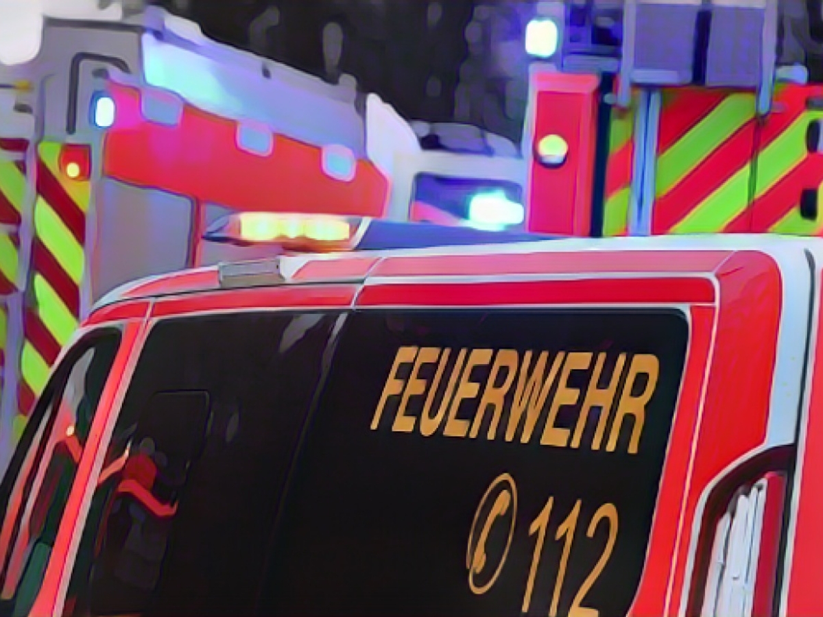 17 injured after house fire