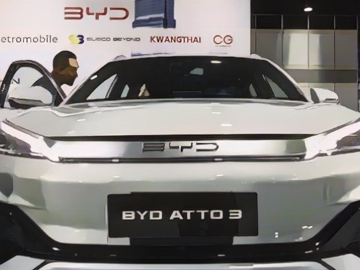 BYD probably planning Hungarian plant - Saarlouis out of the running?