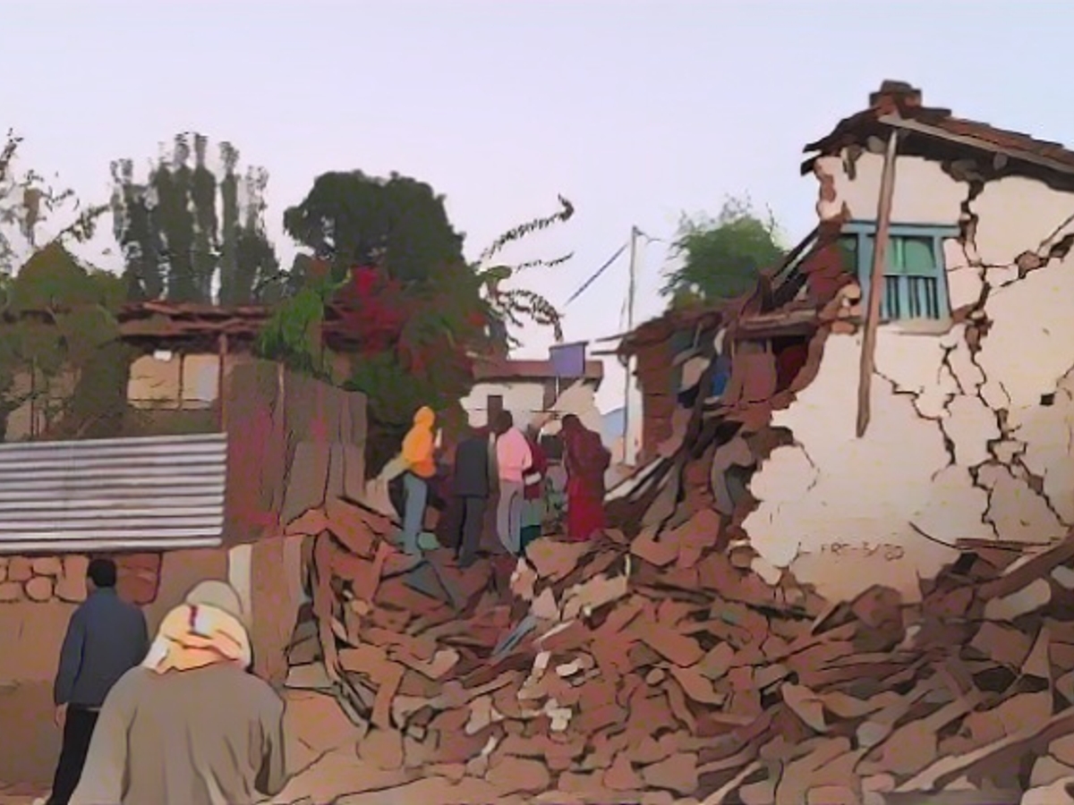 Almost 160 dead in earthquake in Nepal