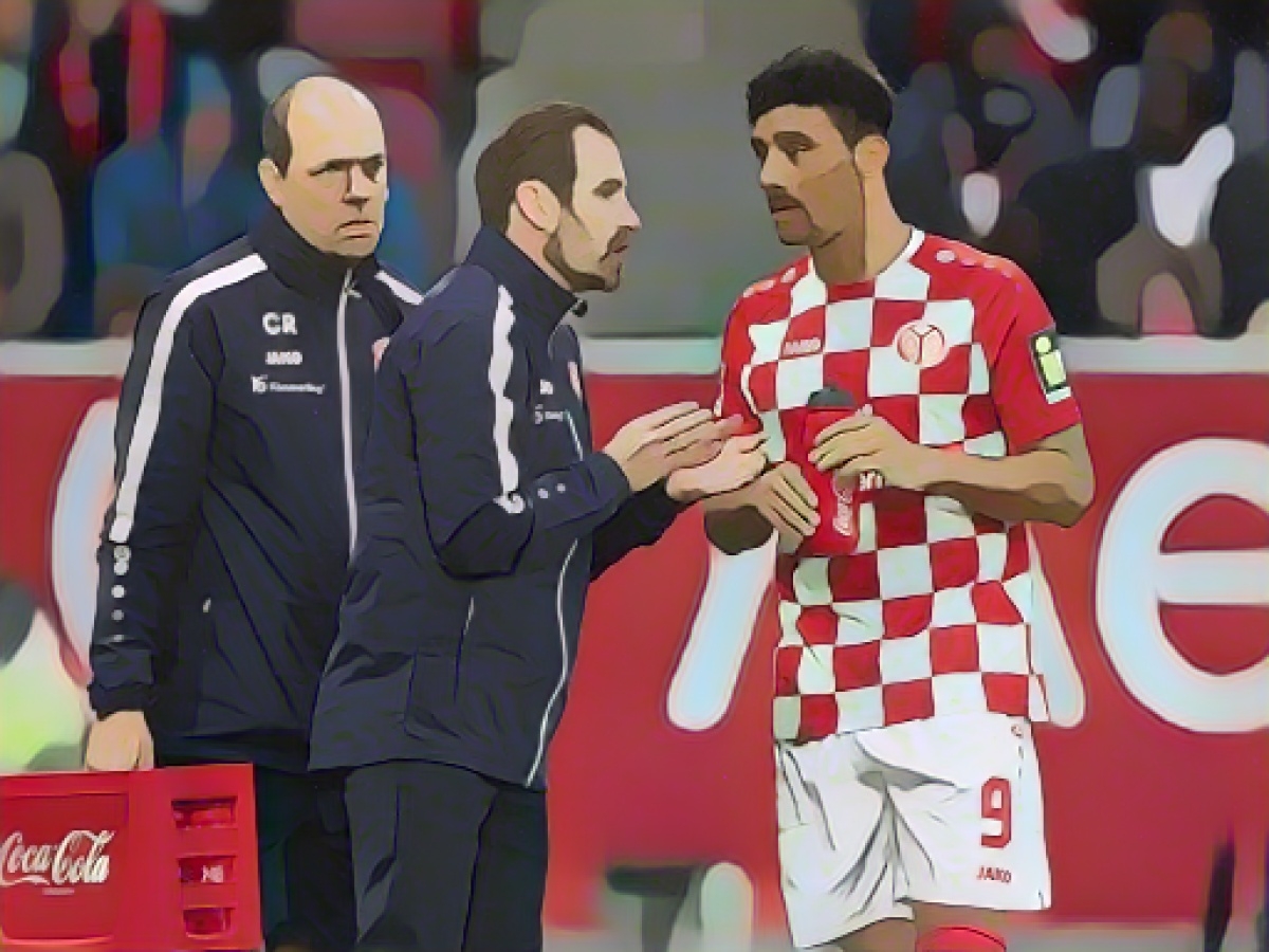 Mainz sporting director Heidel: Siewert's promotion open