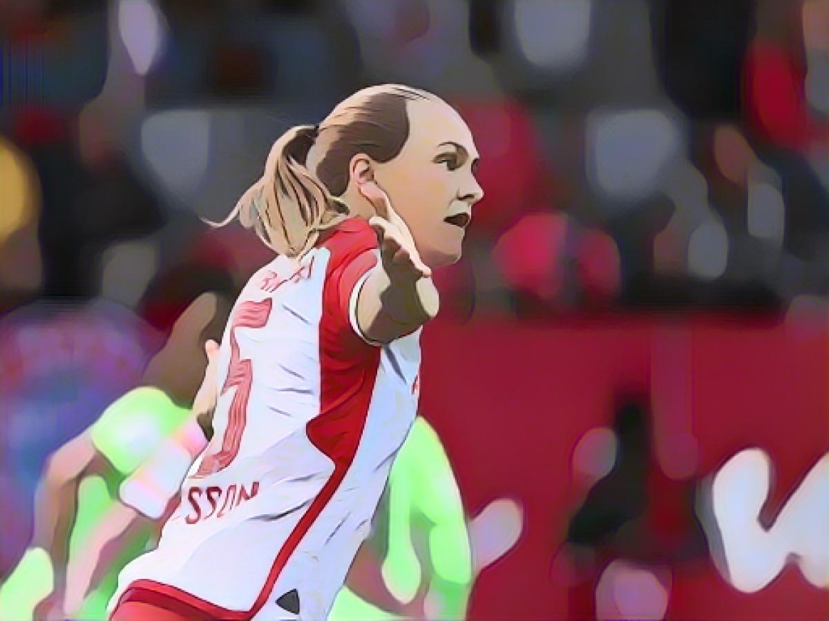 In front of guest Hrubesch: Bayern women's soccer players beat Wolfsburg