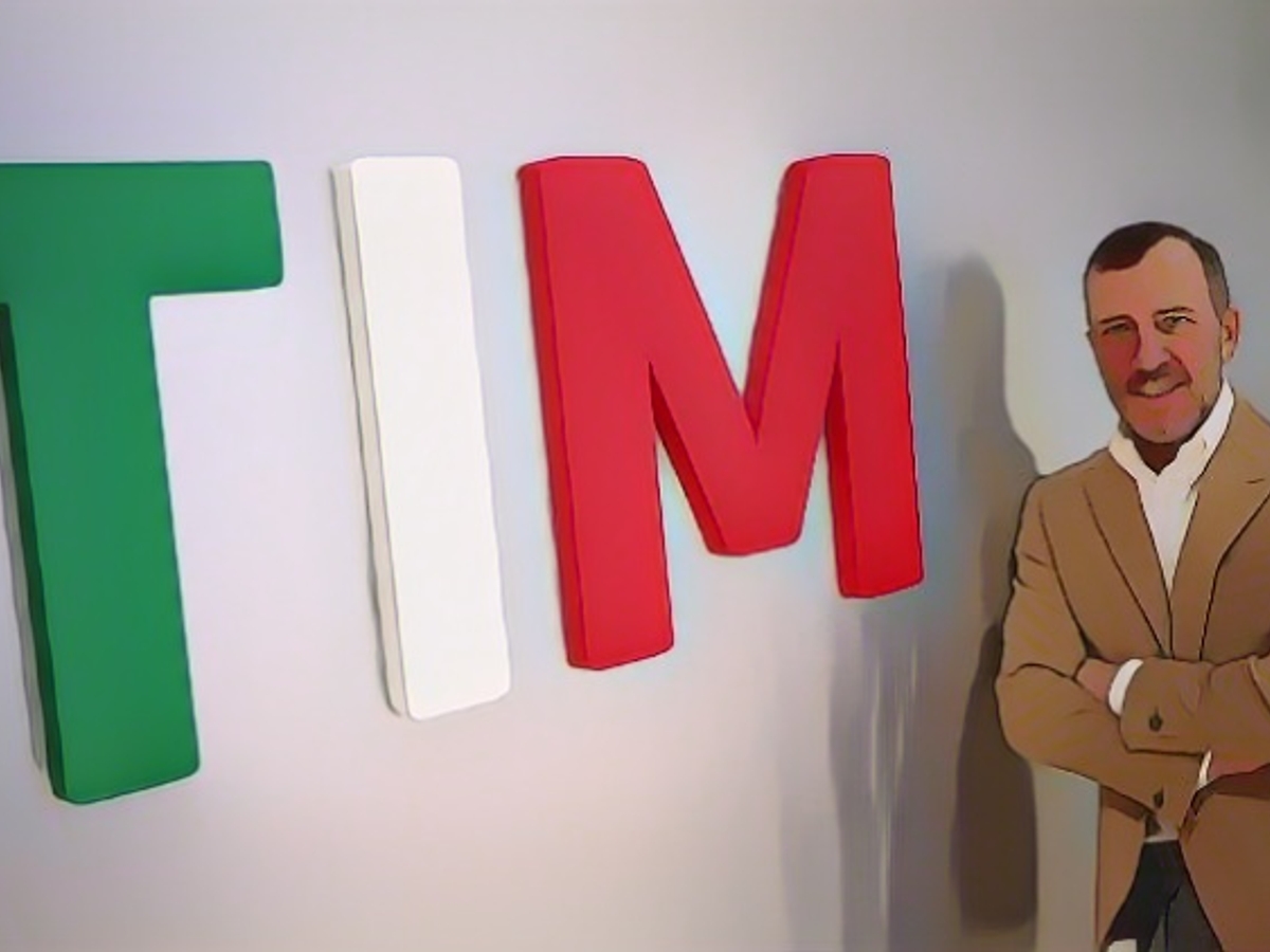 Telecom Italia sells fixed network and causes trouble