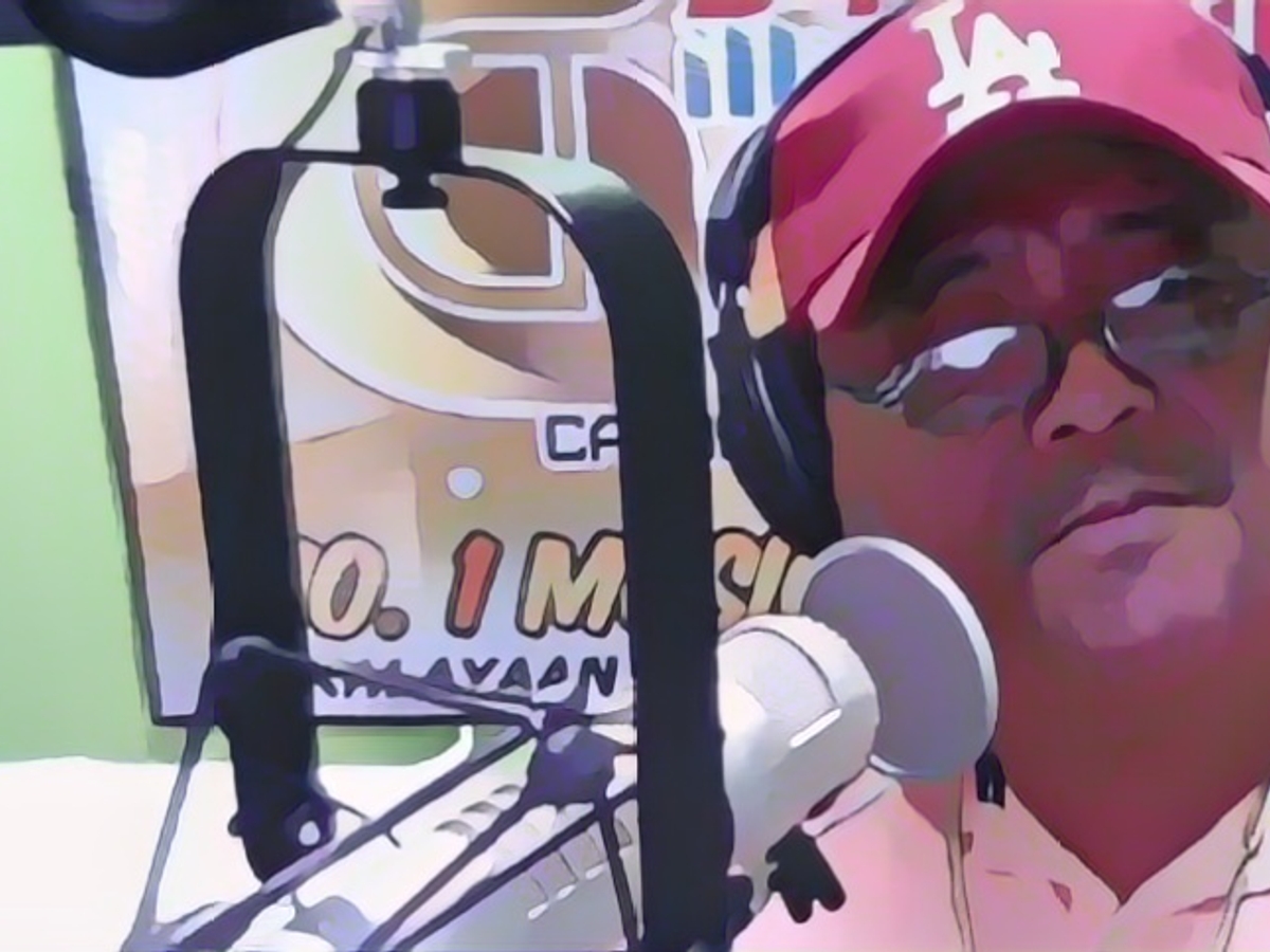 Radio presenter shot dead in the middle of a broadcast