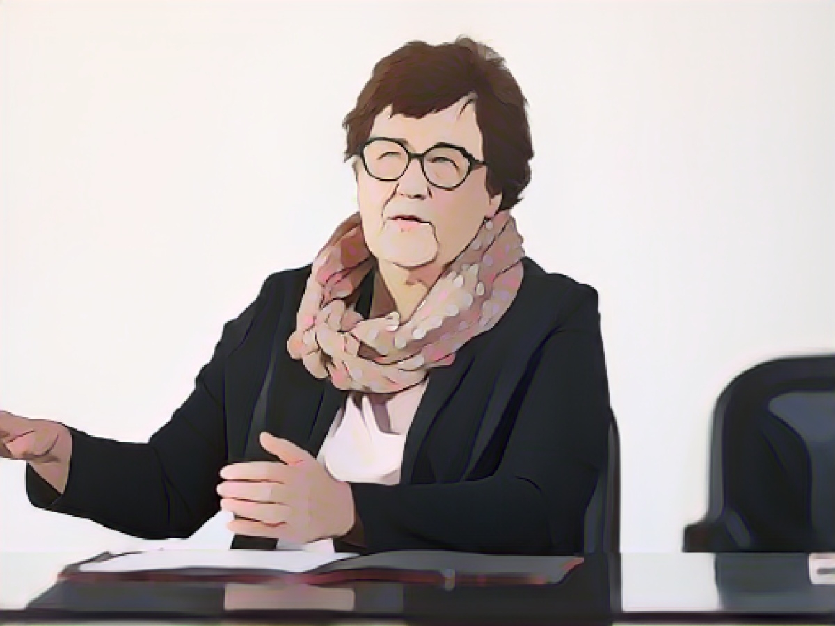 Minister of Social Affairs: Check pension claims from hardship fund