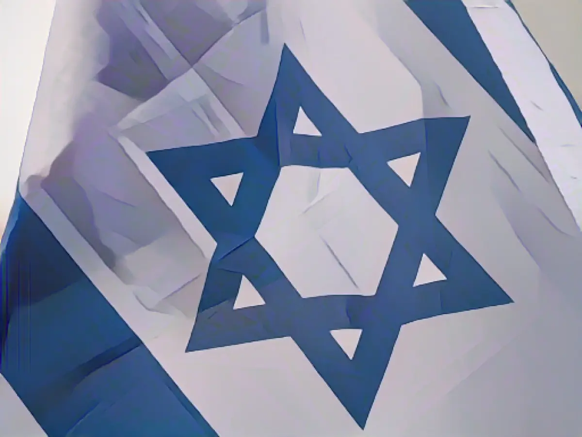 Damage to Israeli flag: imprisonment