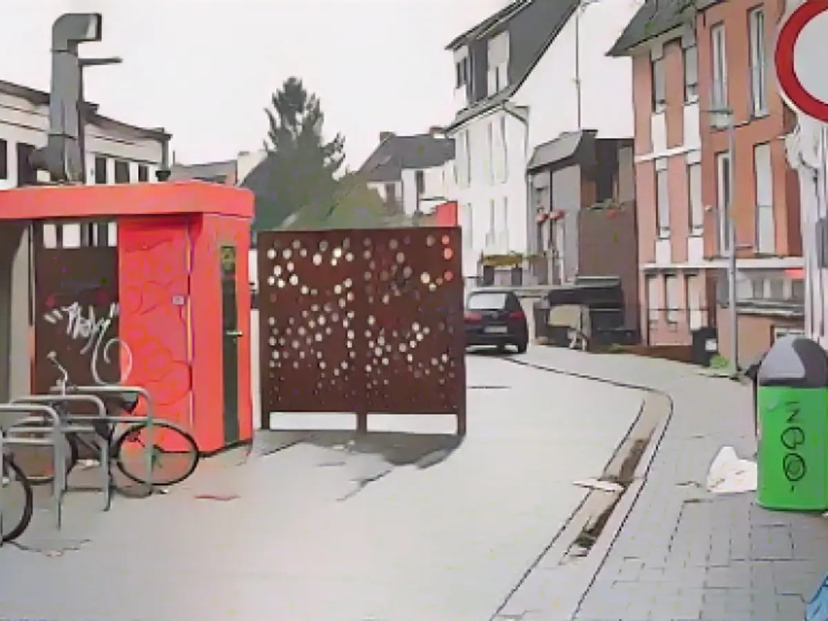 Senate row over red light mile