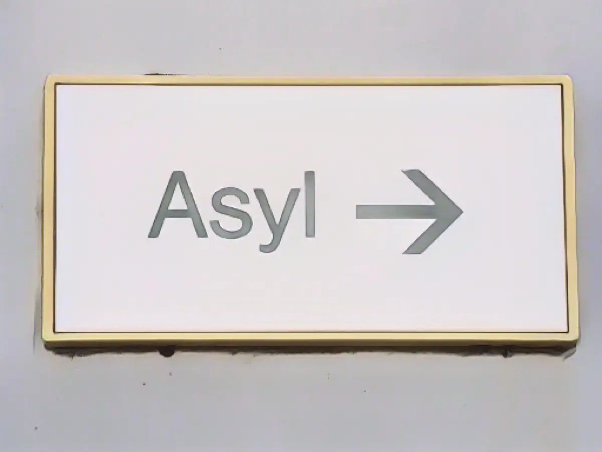 Ministry: Economic viability of the asylum center secured