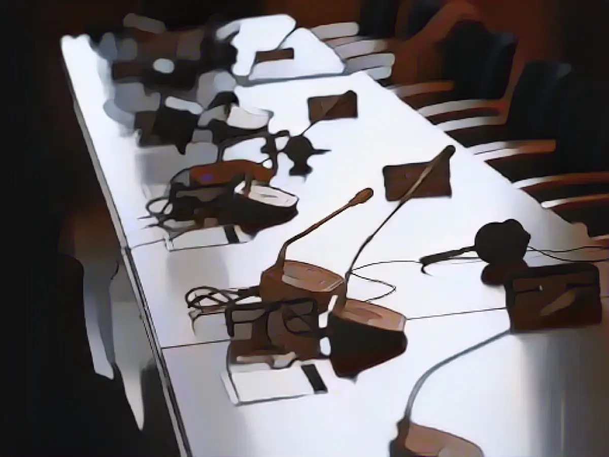 Murder of daughter and sister planned: Trial