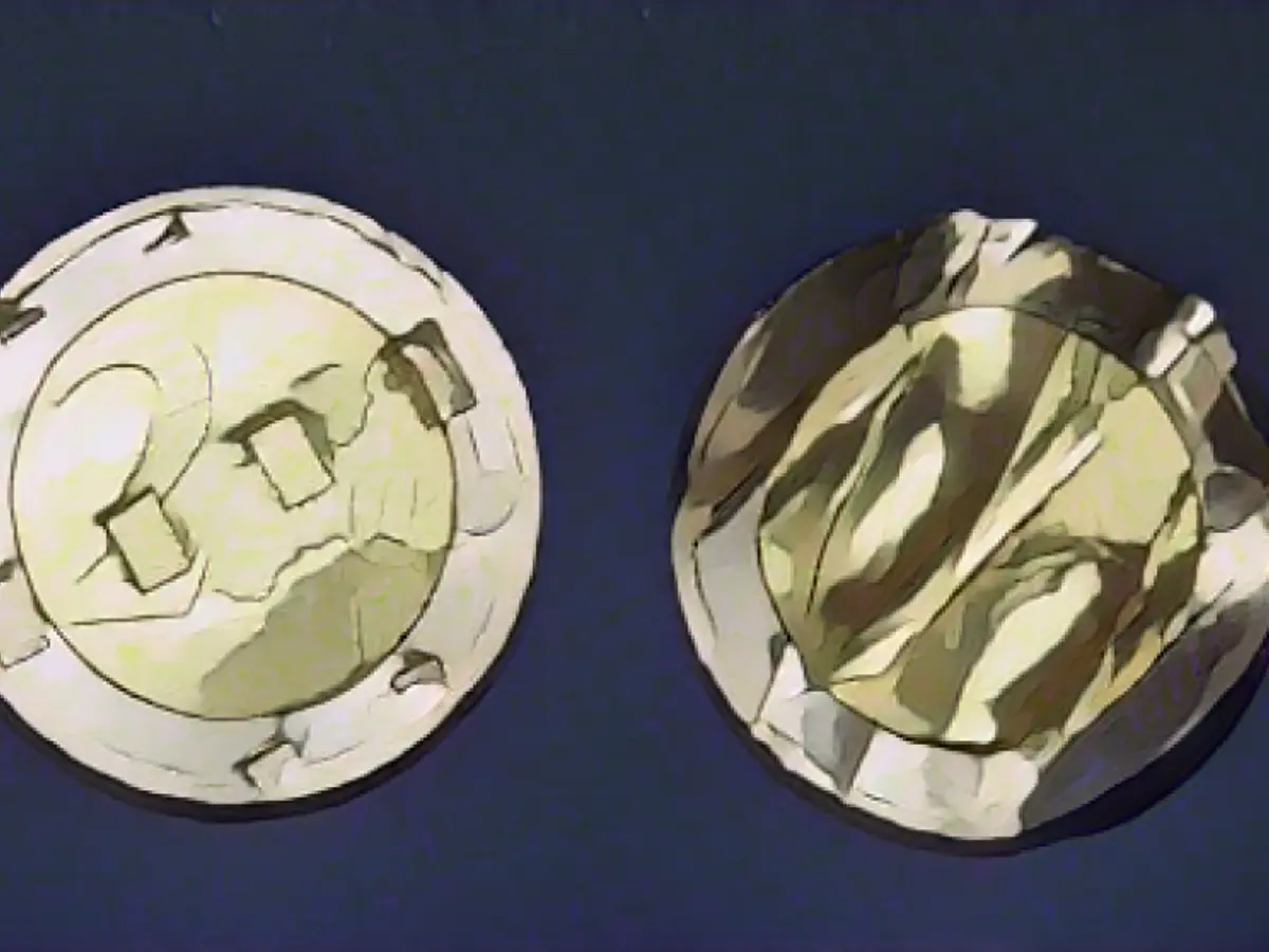 Customs discover 7500 invalidated 2-euro coins