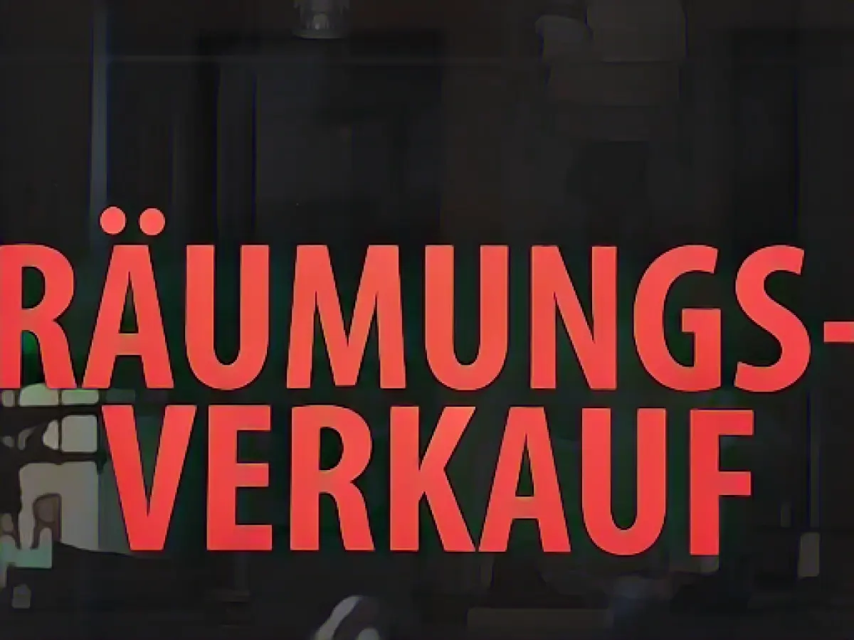 Insolvency proceedings for Spiele Max: lawyer examines restructuring