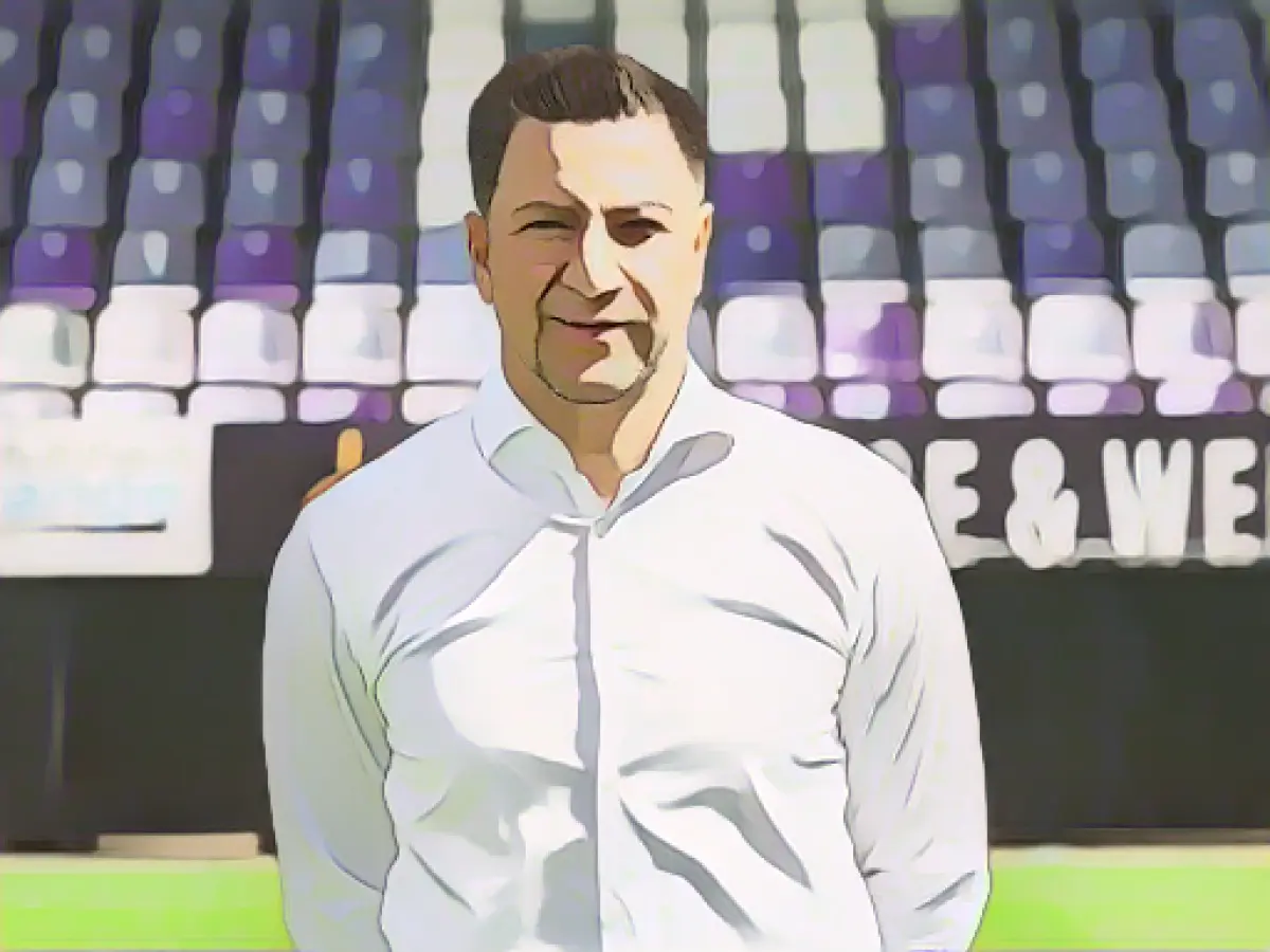 Sports director: No public discussion about Schweinsteiger