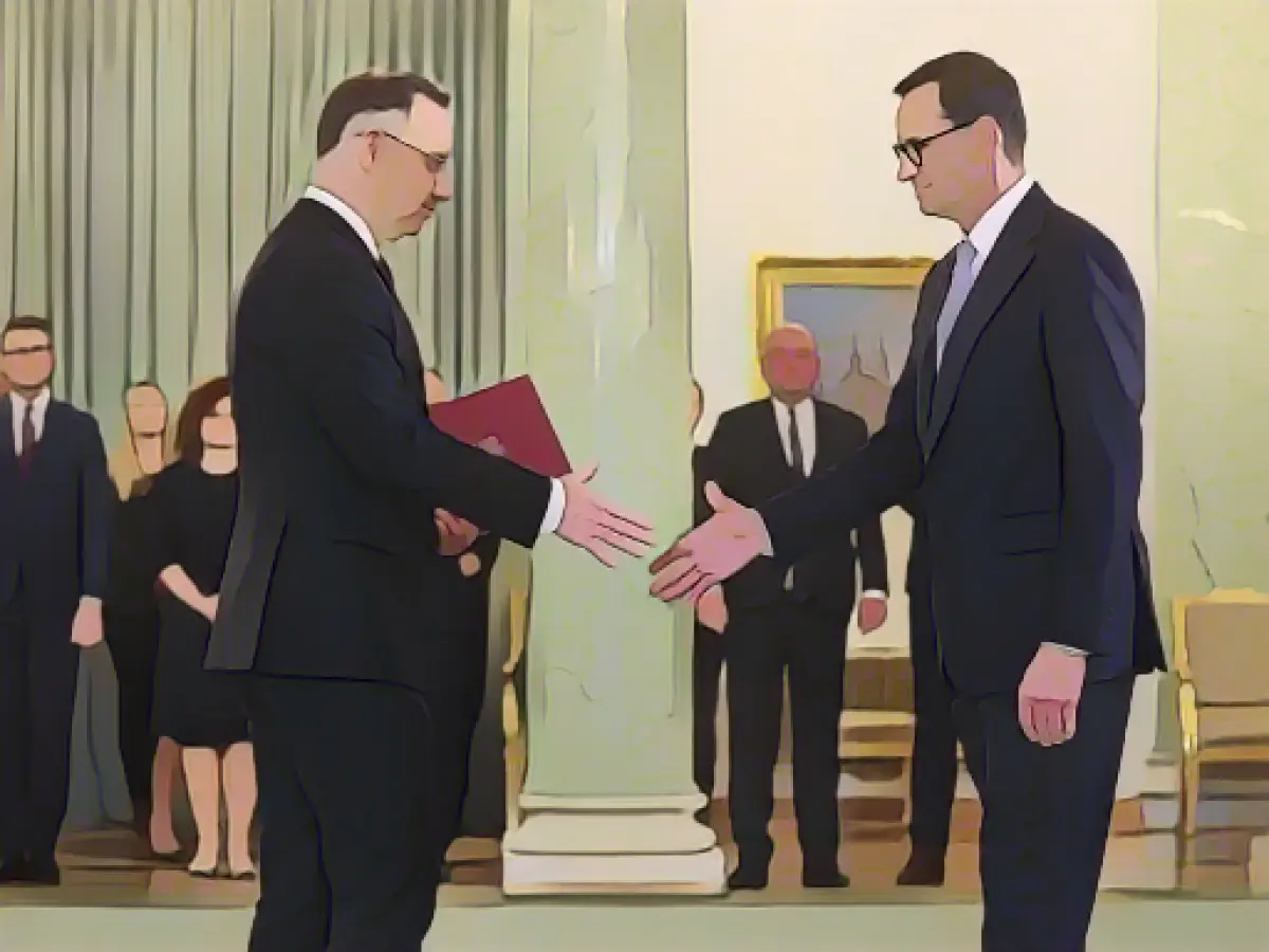 After election defeat: PiS delays change of power in Poland