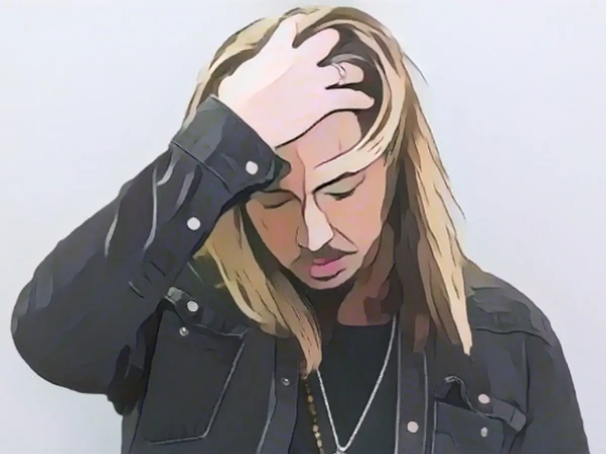 Witness: "I'm anything but an anti-Semite"