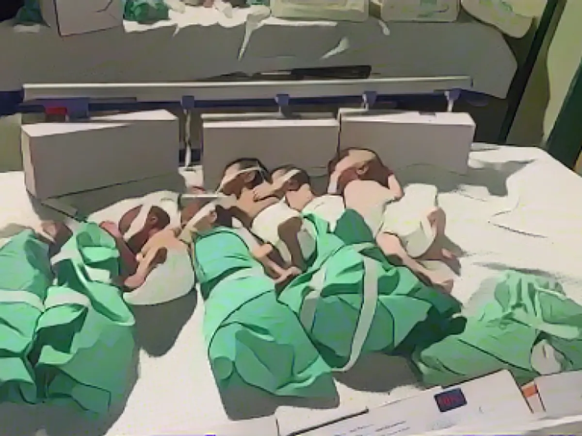 Situation in Gaza hospital getting worse