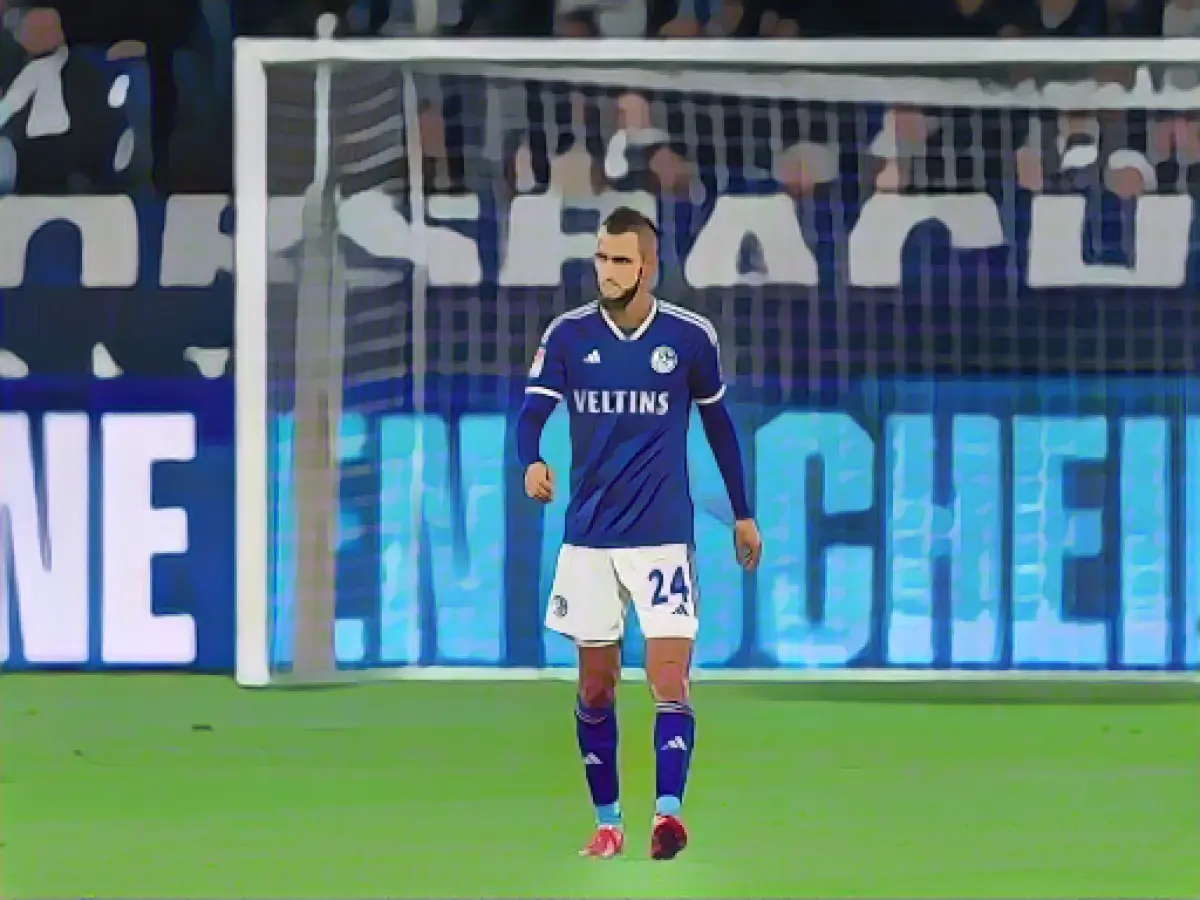 FC Schalke 04 extends Drexler ahead of schedule