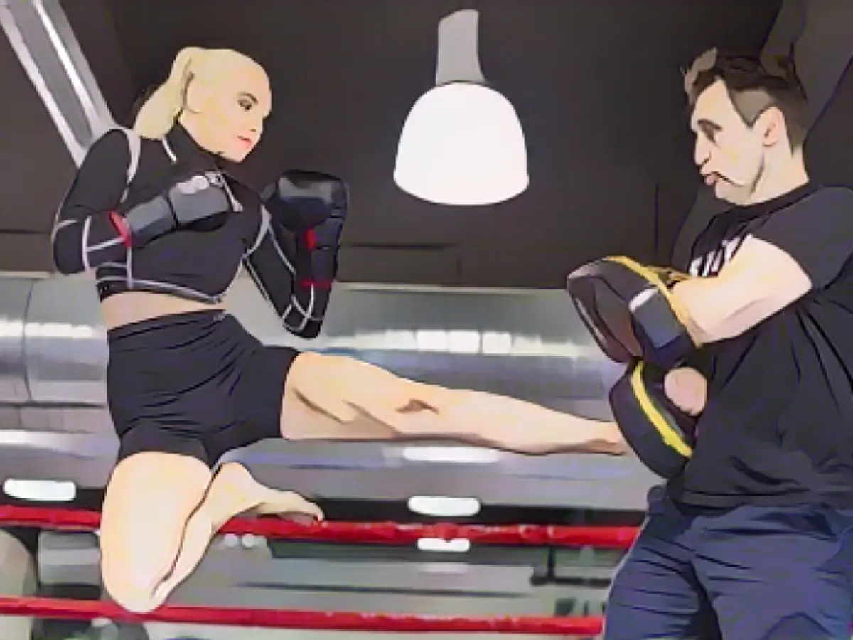 The Stekos give Munich the KICK!