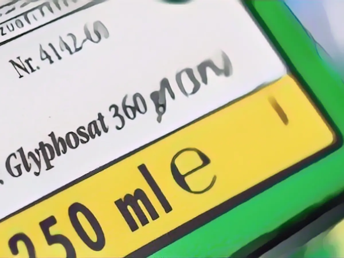 EU Commission announces glyphosate approval for a further ten years