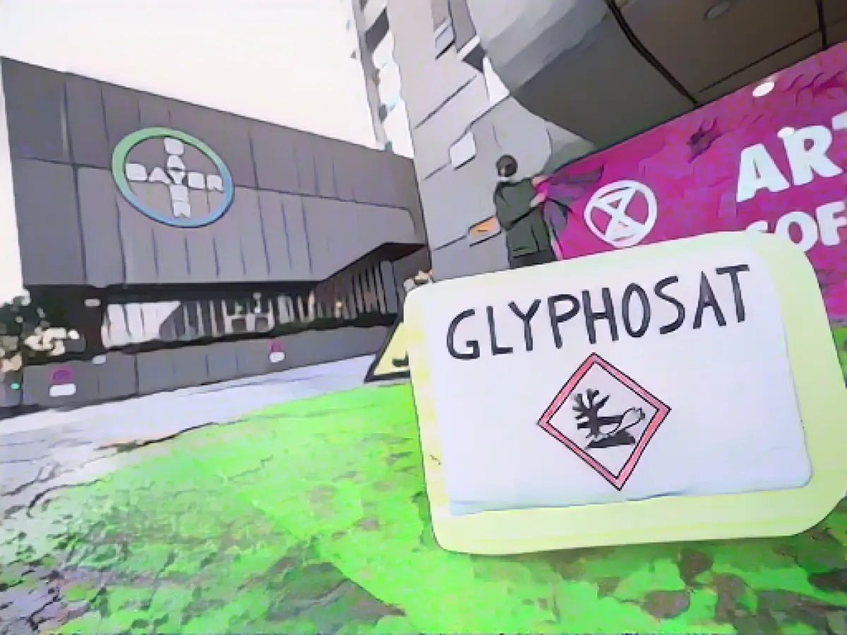 Ten more years - What glyphosate is all about