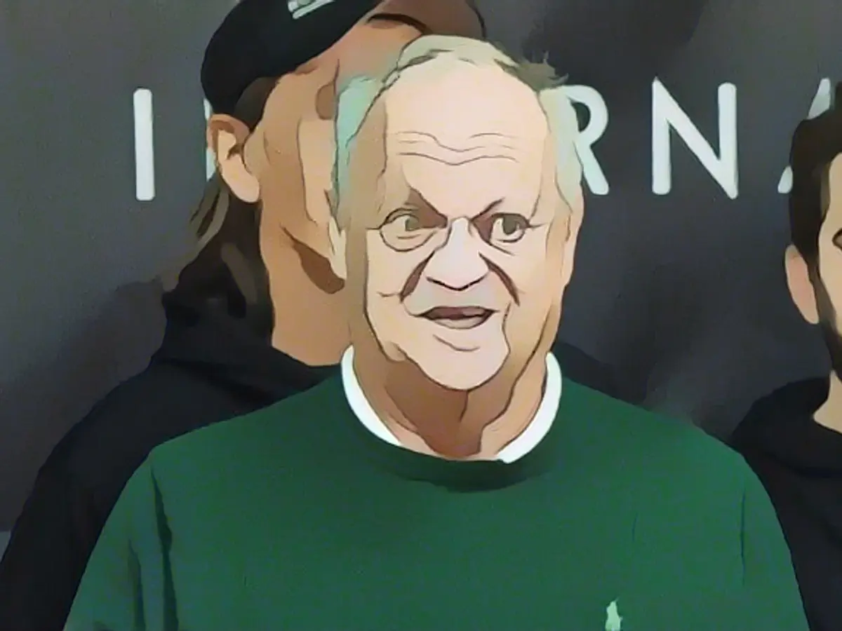 Suddenly Töpperwien is in tears