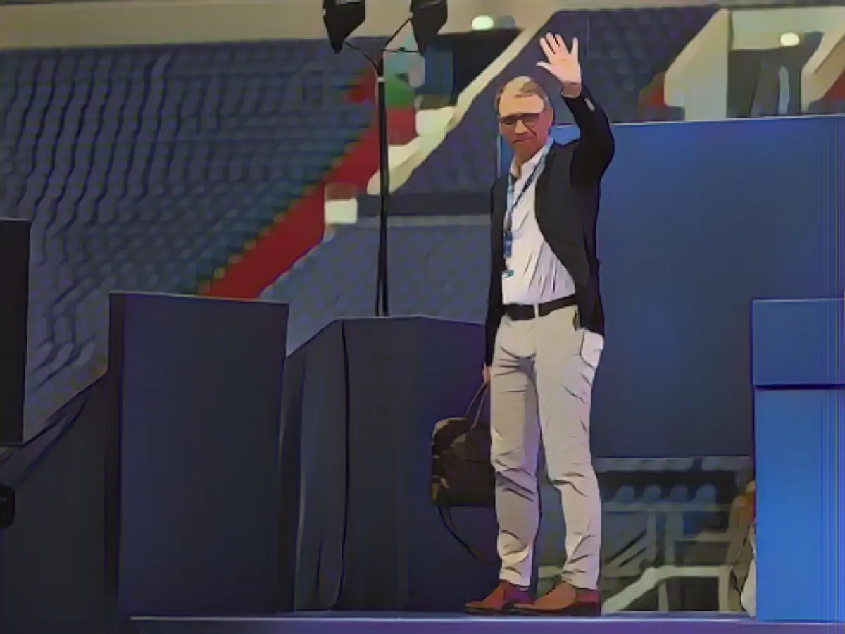 Who will save Schalke now?