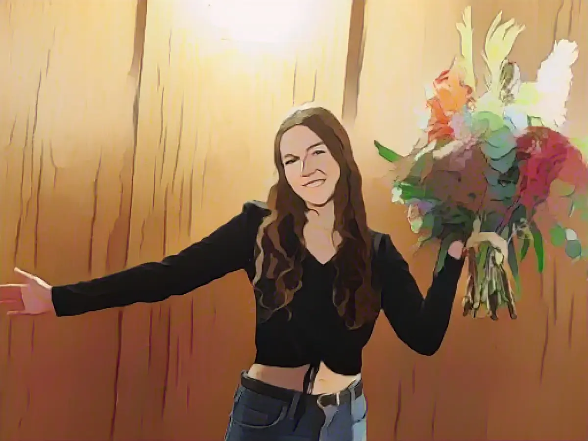 Nuremberg's Christ Child eats asparagus for Christmas