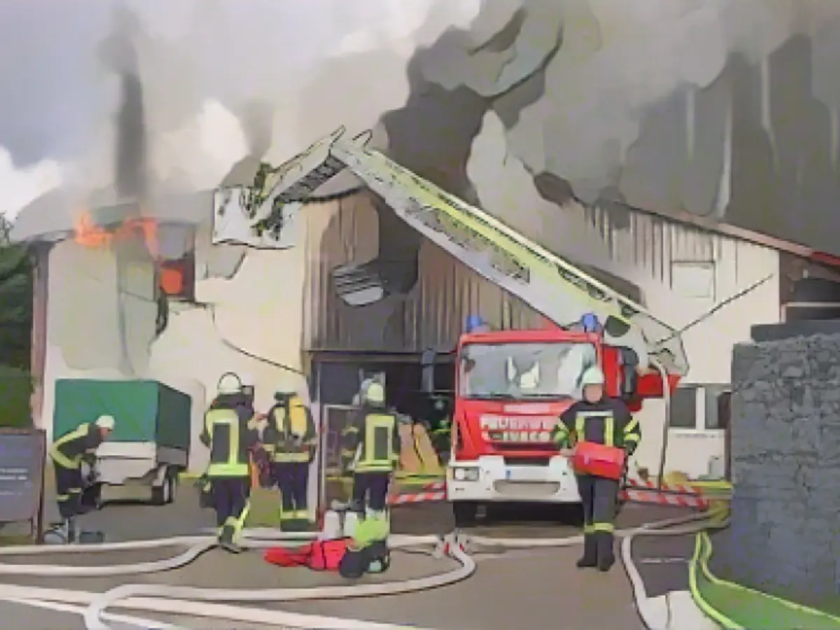 Four firefighters injured in Eppingen