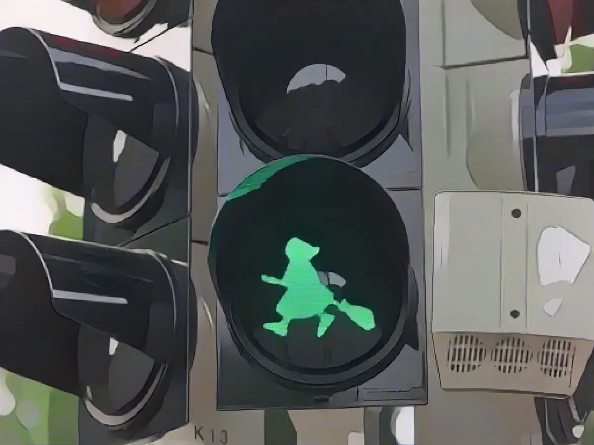 More different motifs on traffic lights in Saxony-Anhalt?