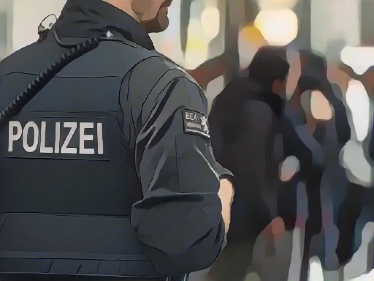 19 raids in Bavaria for spreading hatred of Jews