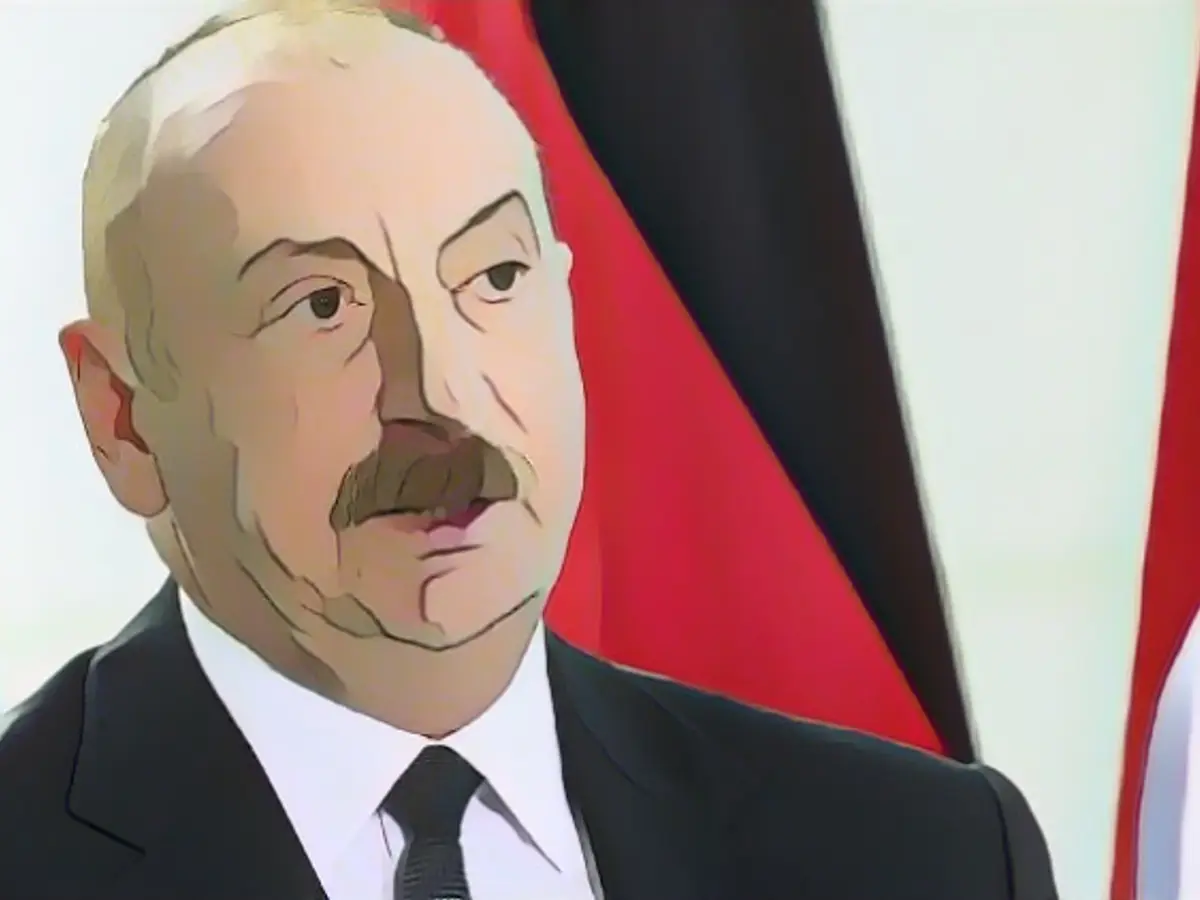 Azerbaijan accuses France of "destabilizing" the Caucasus