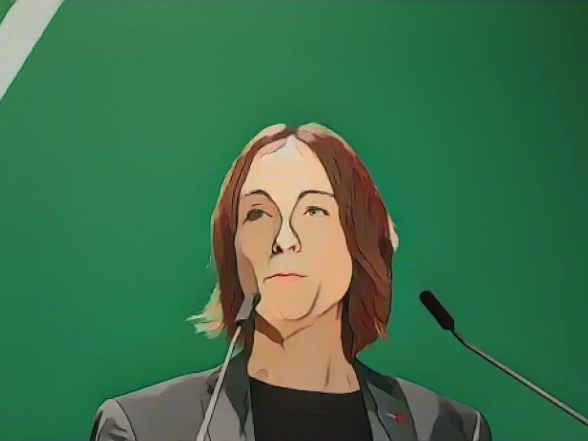 Werder continues to fight against anti-Semitism