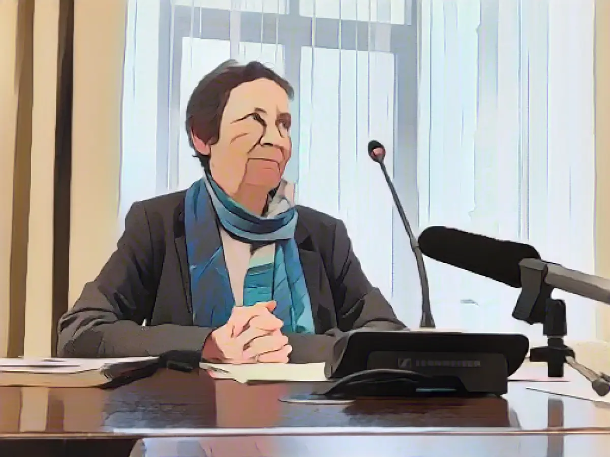 Court of Auditors presents special report on the financial situation