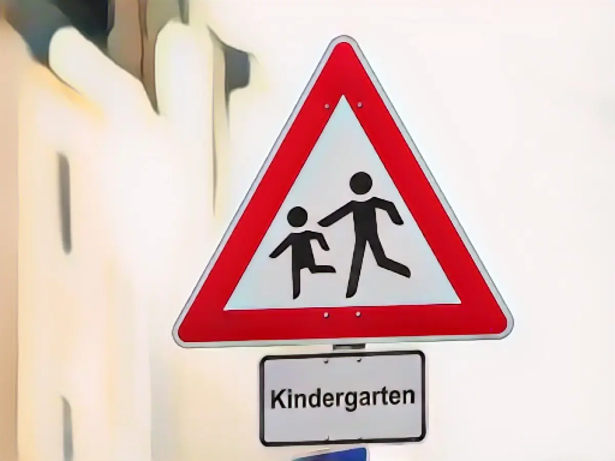 Warning strike: schools and daycare centers affected