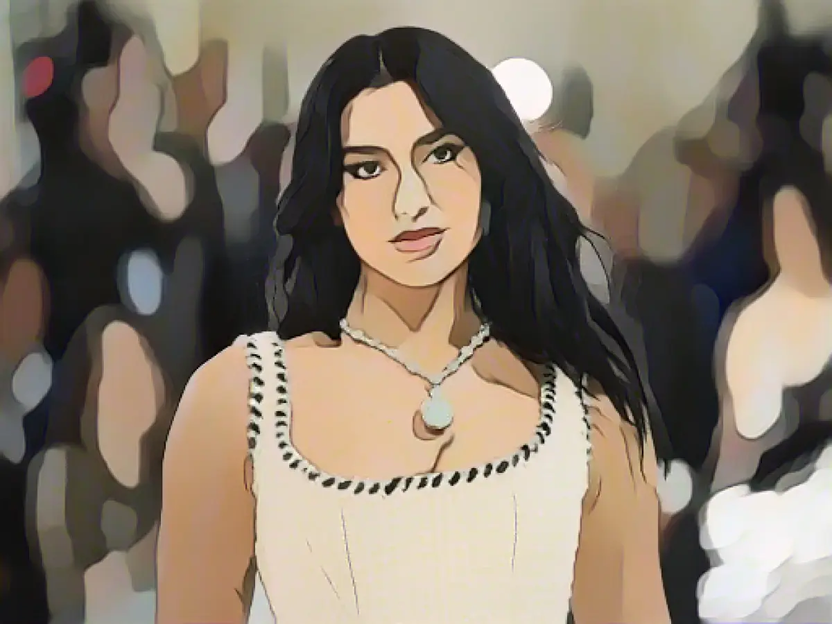 Multi-talented Dua Lipa makes it clear: music has priority