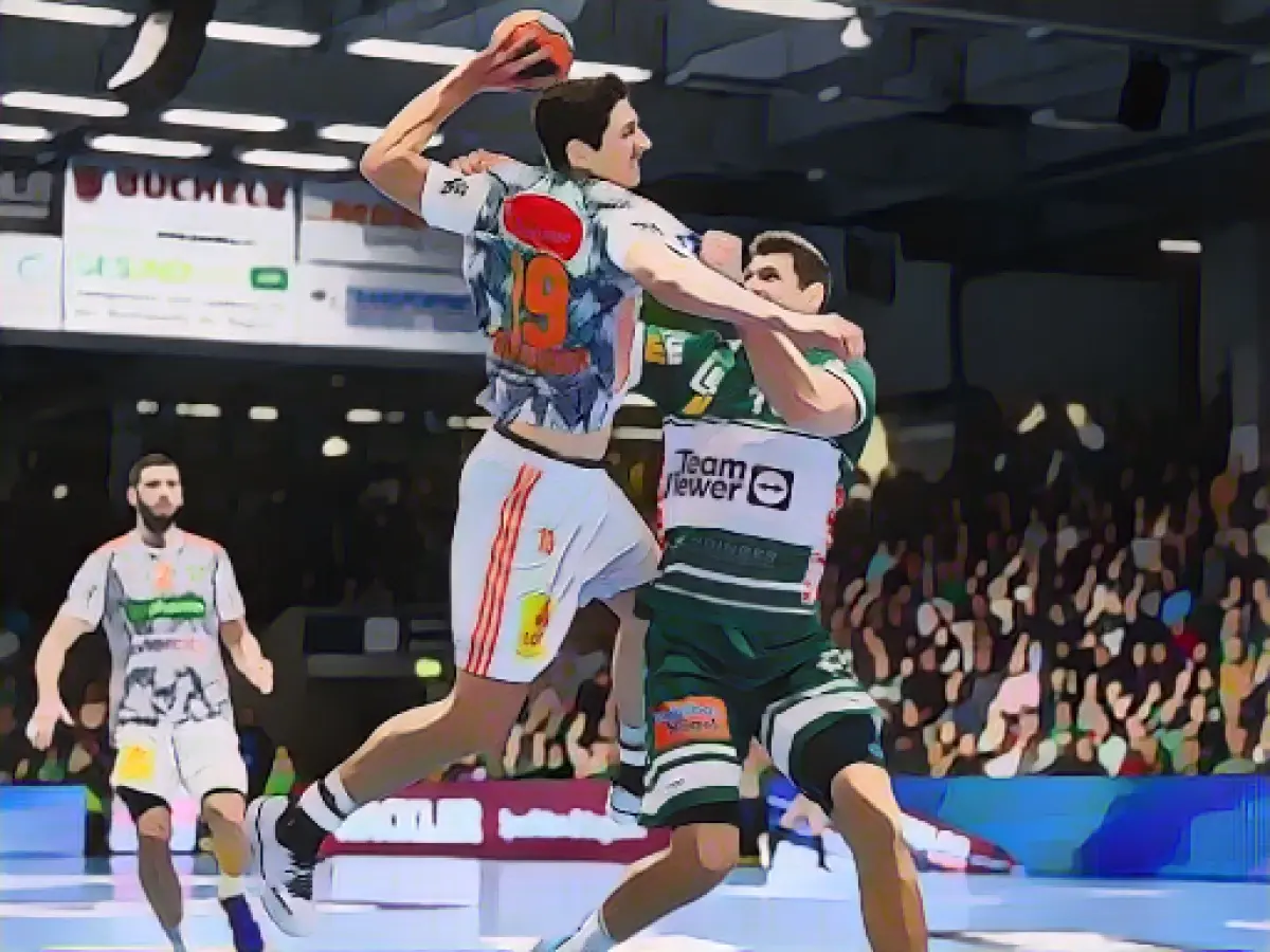 Steinhauser extends his contract with Hannover's handball team