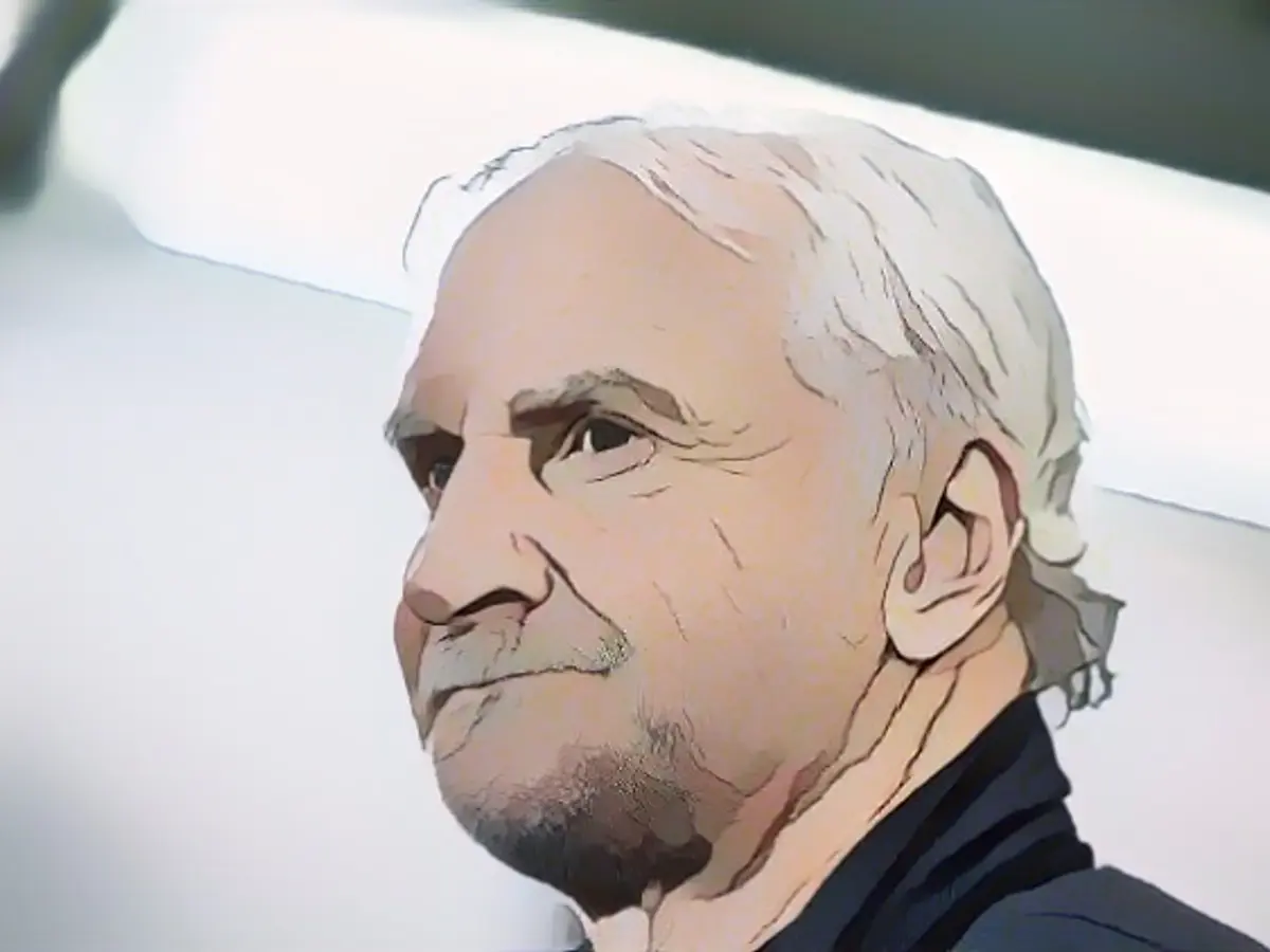 DFB sports director Rudi Völler stumbles into the populist portal