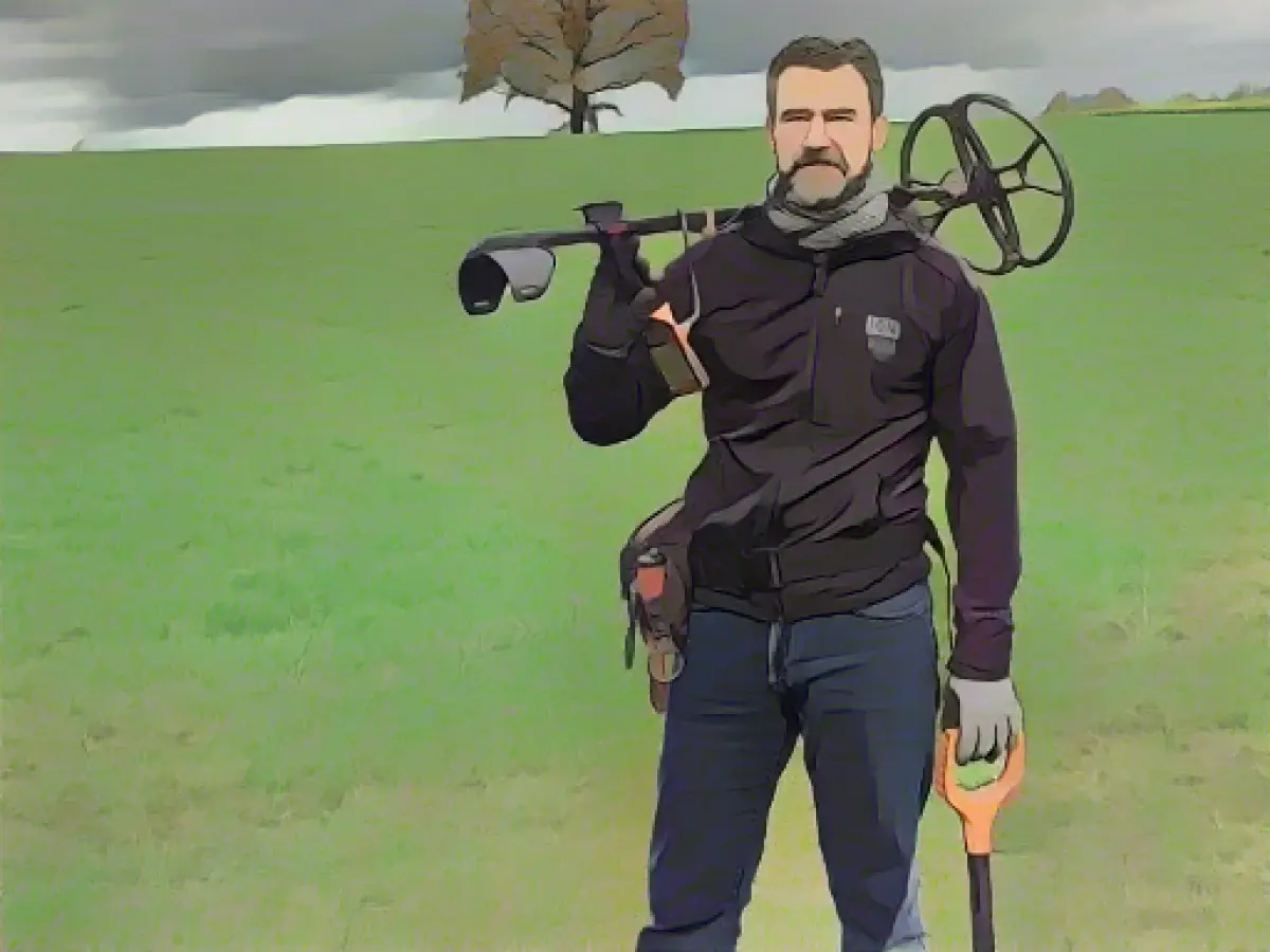 Prospector finds wedding ring of woman from Austria