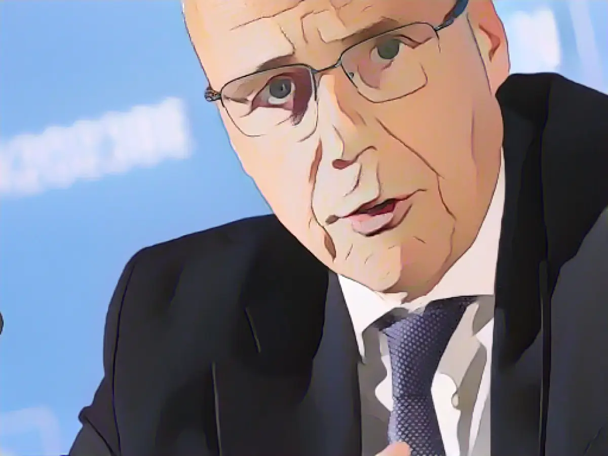 Beuth: "Spiral of violence" between right-wing and left-wing extremists