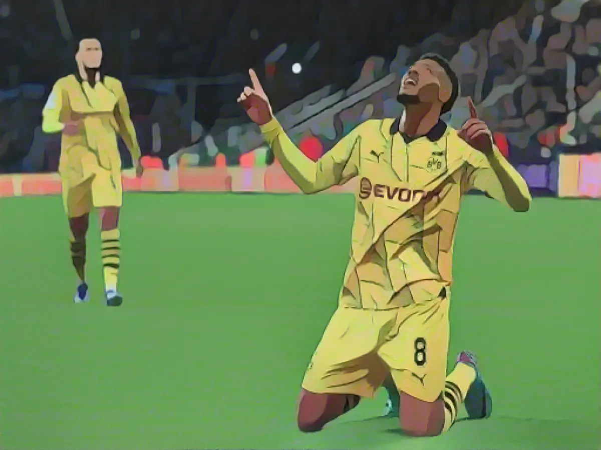 Hip problems: Dortmund's Nmecha out until the end of the year