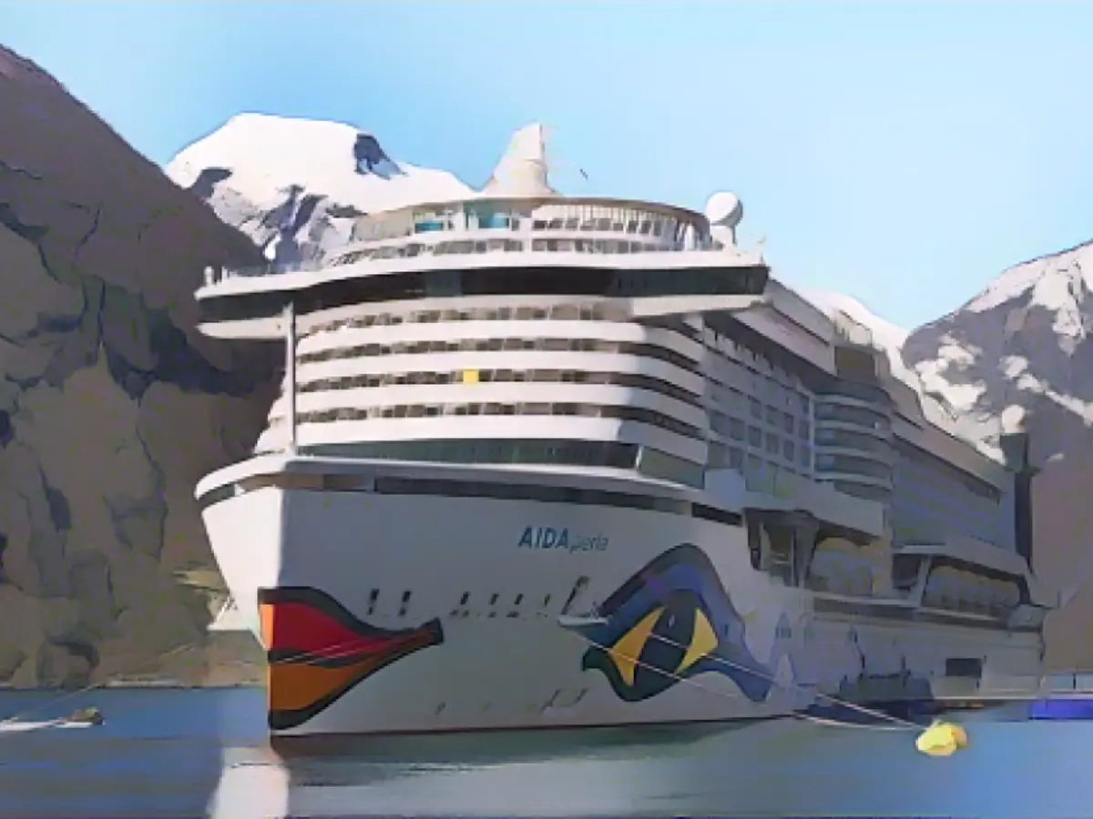 Otto goes on a cruise