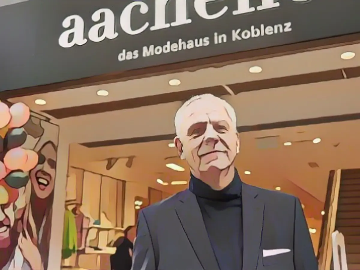 Ex-boss has been a fugitive for weeks: "Galeria rescuer" is insolvent