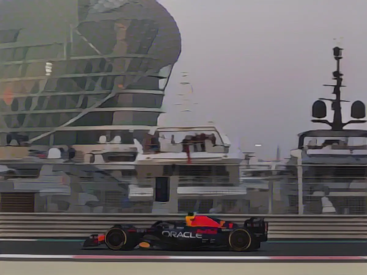 Crash training in Abu Dhabi - Hülkenberg also affected