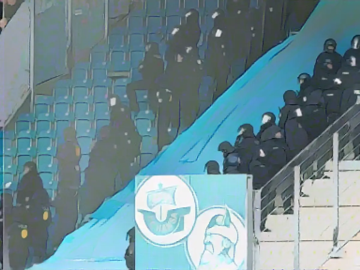 Red alert ahead of explosive clash against St. Pauli