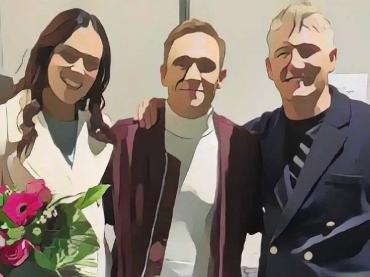 Schweinsteigers take Matthias into the family