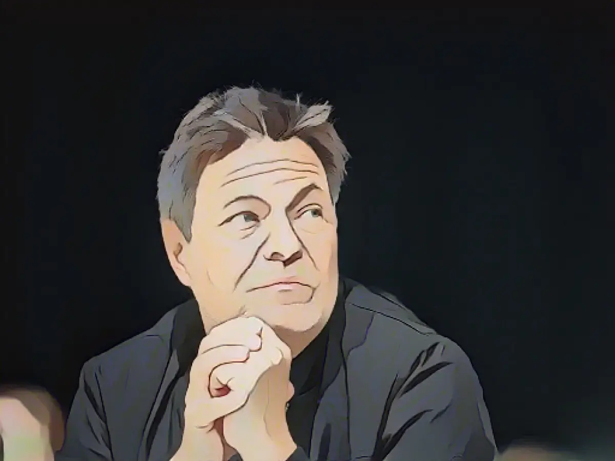 Ministers discuss budget crisis - reliability urged