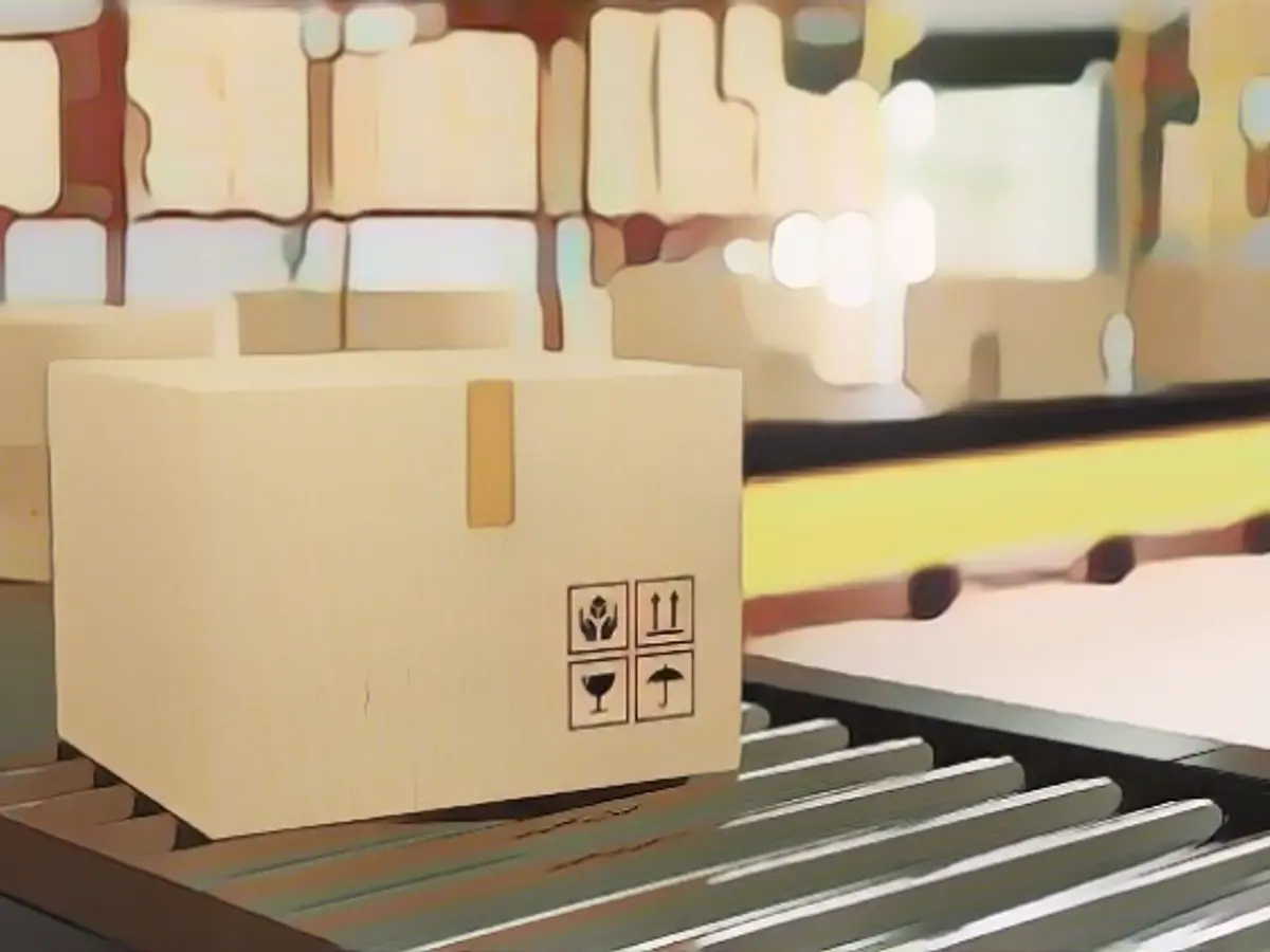 Consumer advice centers provide support for problems with postal and parcel services