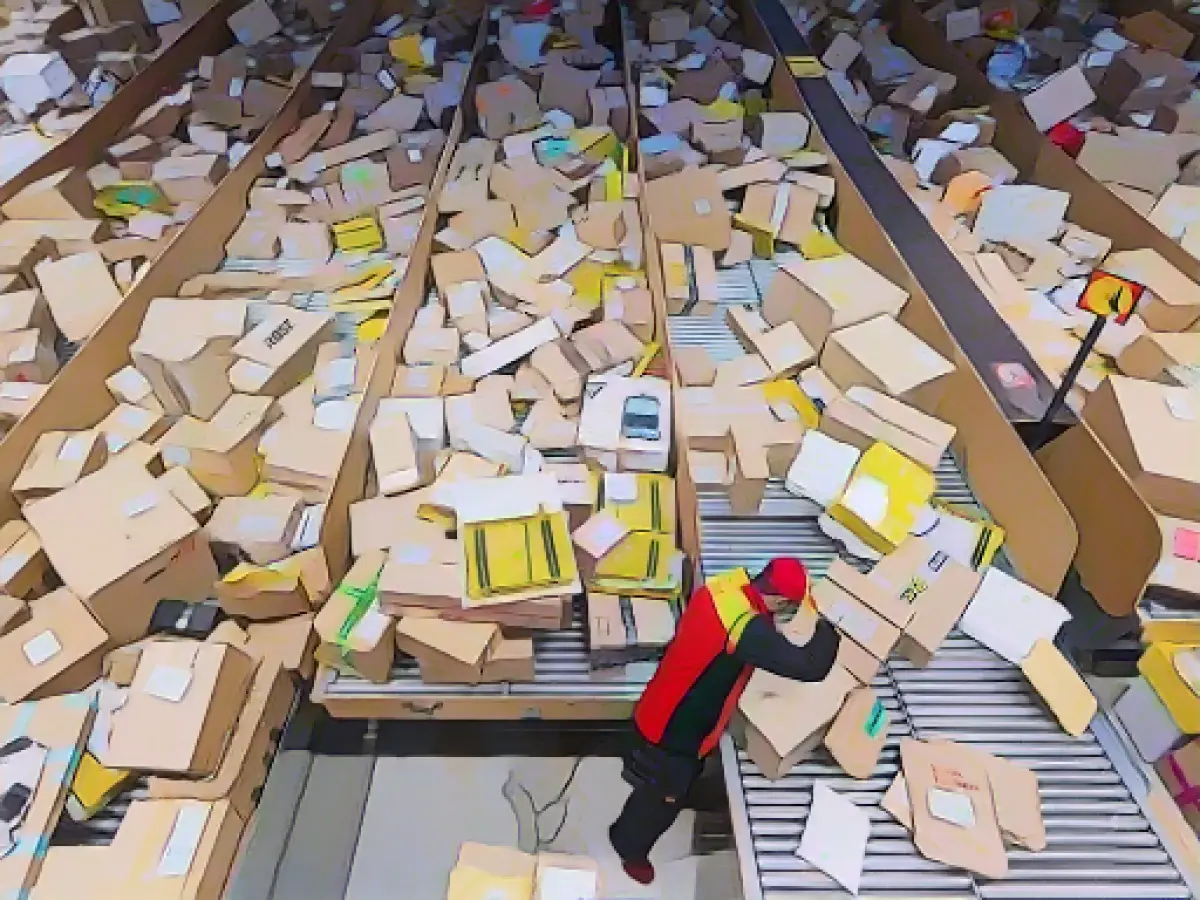 Consumer advice center tool to help with delivery problems