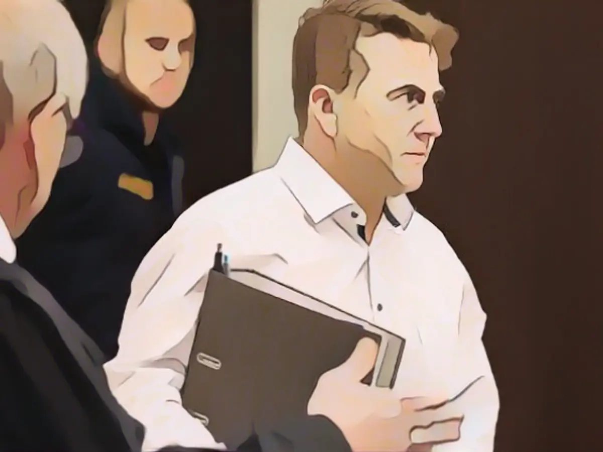 Mayor stands trial for million-dollar fraud