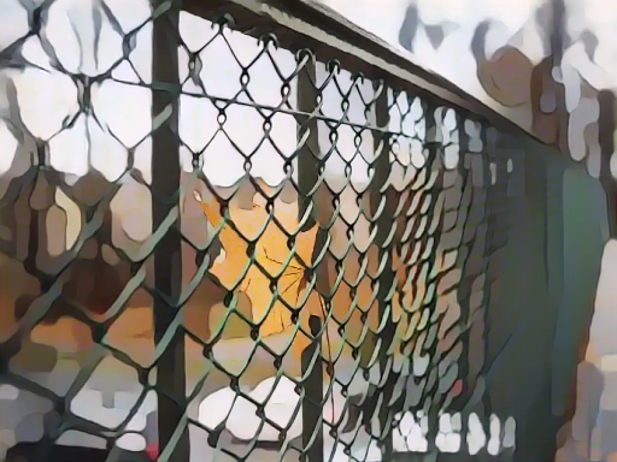 Identity of man burned to death in Munich still unclear