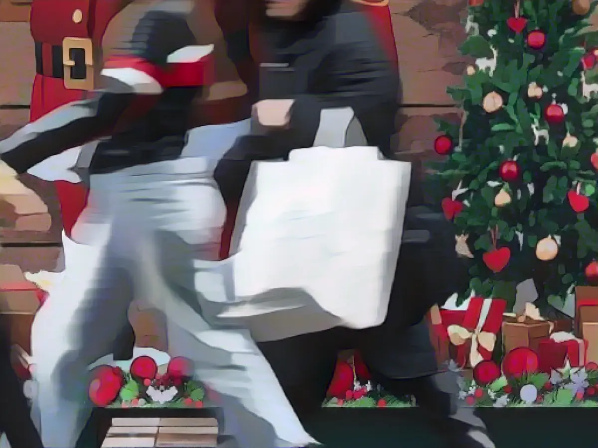 Christmas business in the southwest gets off to a slow start